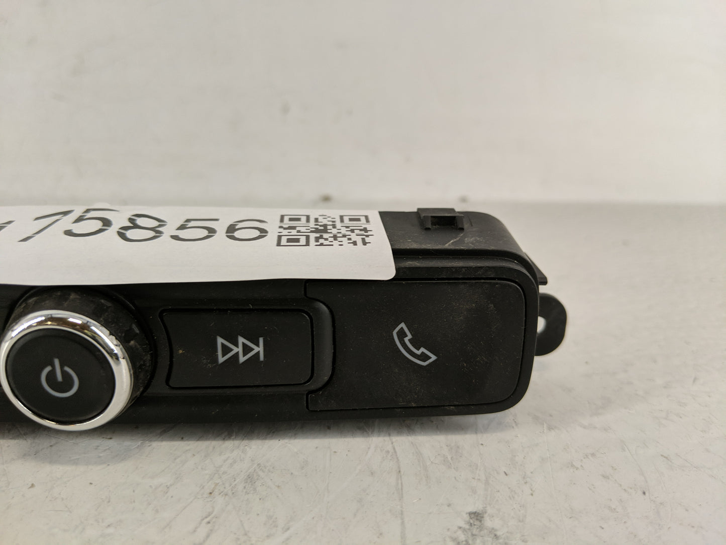 2017-2019 Gmc Acadia Radio AM FM Cd Player Receiver Replacement P/N:42542519 84334116, 84361176 Fits Fits 2017 2018 2019 OEM