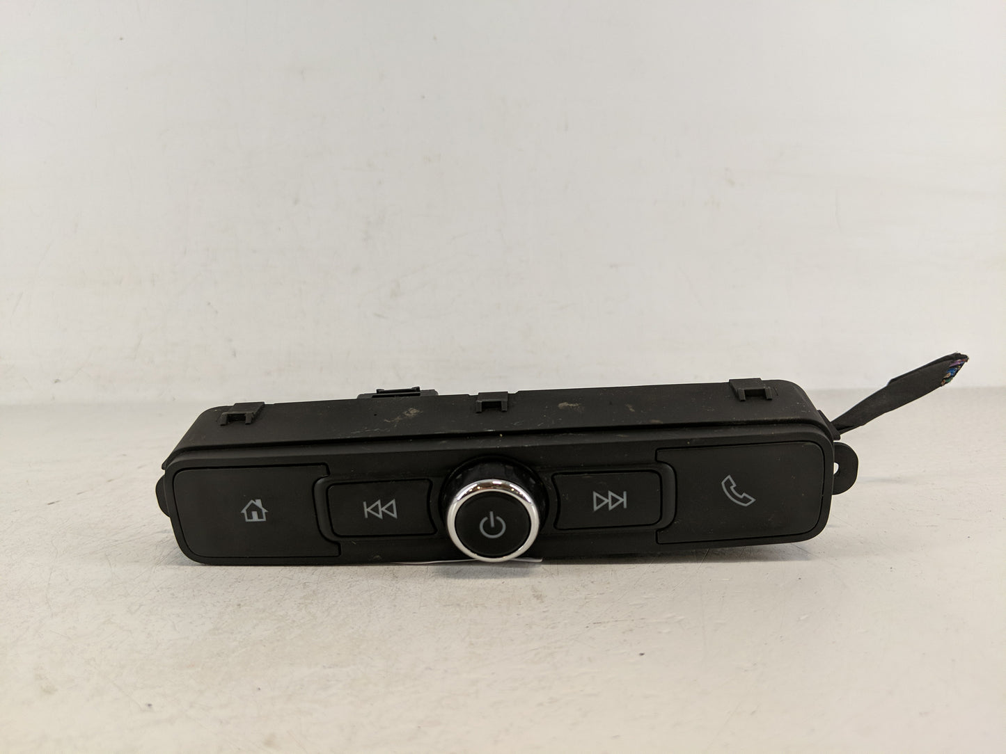 2017-2019 Gmc Acadia Radio AM FM Cd Player Receiver Replacement P/N:42542519 84334116, 84361176 Fits Fits 2017 2018 2019 OEM