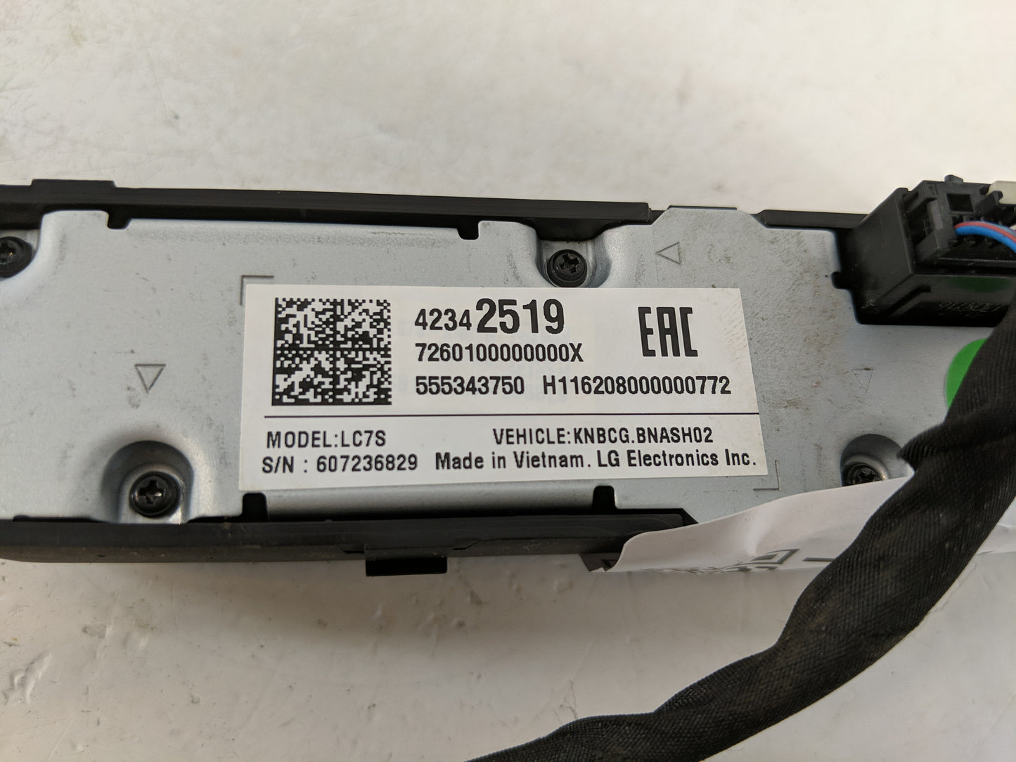 2017-2019 Gmc Acadia Radio AM FM Cd Player Receiver Replacement P/N:42542519 84334116, 84361176 Fits Fits 2017 2018 2019 OEM
