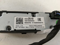 2017-2019 Gmc Acadia Radio AM FM Cd Player Receiver Replacement P/N:42542519 84334116, 84361176 Fits Fits 2017 2018 2019 OEM
