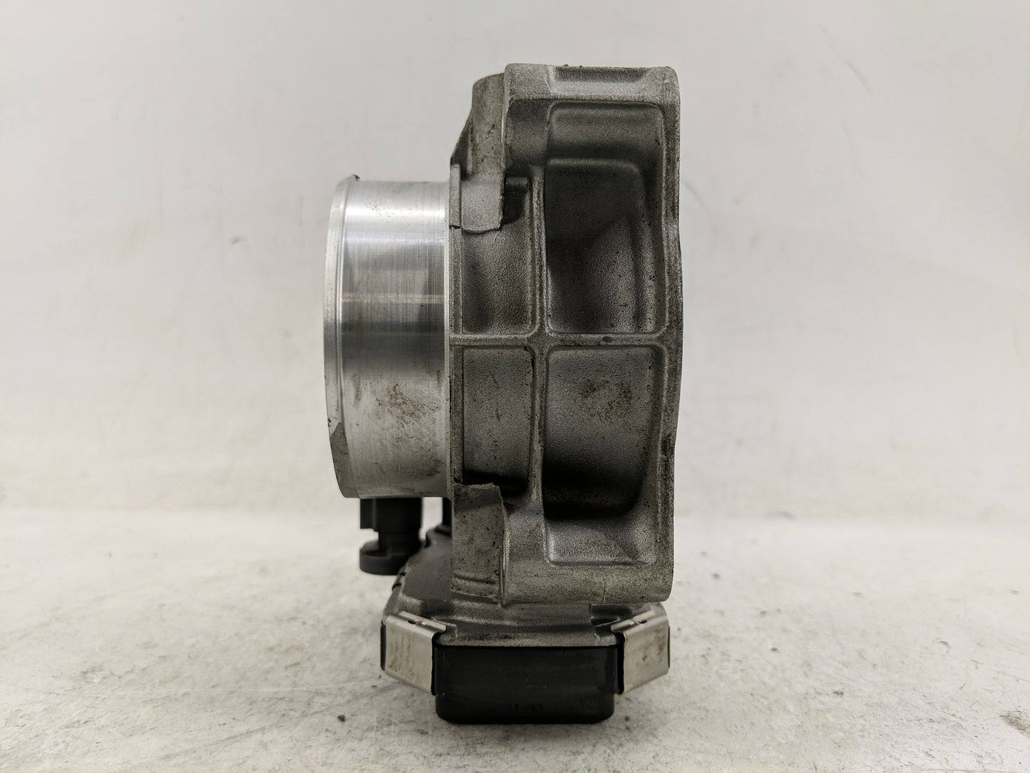 2017 Gmc Acadia Throttle Body Fits OEM Used Auto Parts - Oemusedautoparts1.com