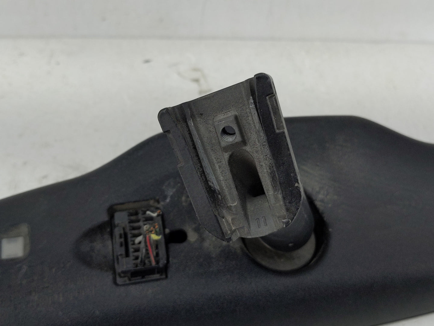 2007-2017 Gmc Acadia Interior Rear View Mirror Replacement OEM P/N:23346620 Fits OEM Used Auto Parts - Oemusedautoparts1.com