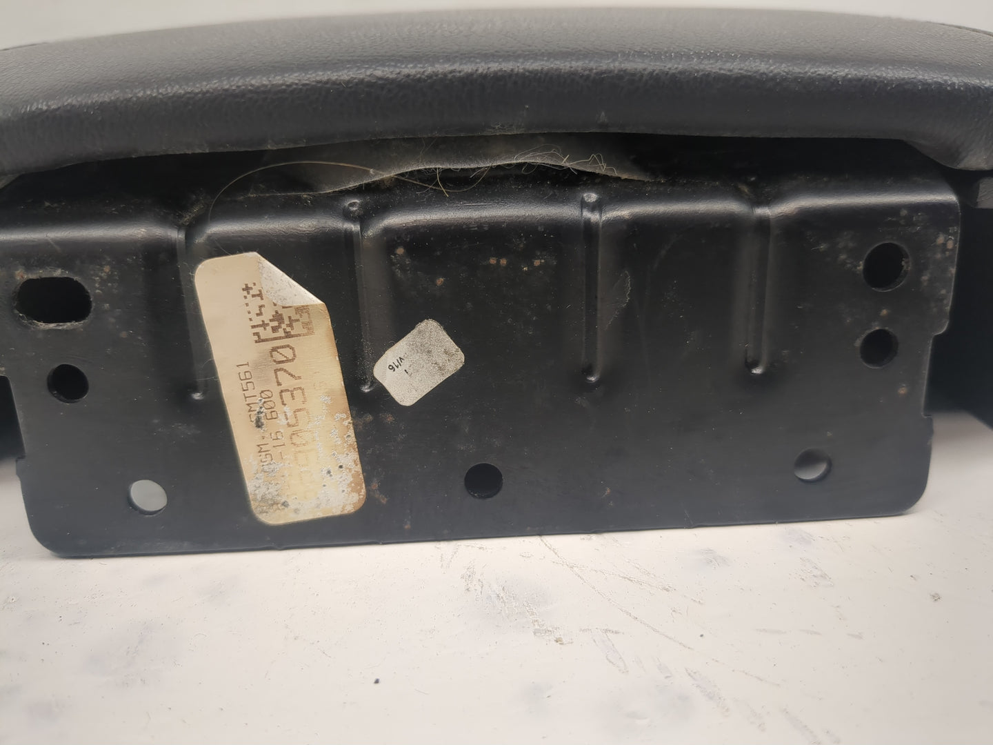 2017 Gmc Acadia Center Console Armrest Cover Lid Fits OEM Used Auto Parts - Oemusedautoparts1.com