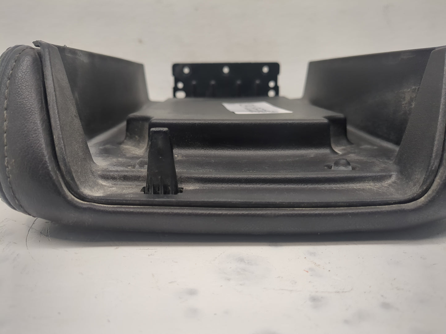 2017 Gmc Acadia Center Console Armrest Cover Lid Fits OEM Used Auto Parts - Oemusedautoparts1.com