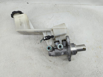 compare product 2020-2022 Gmc Acadia Brake Master Cylinder