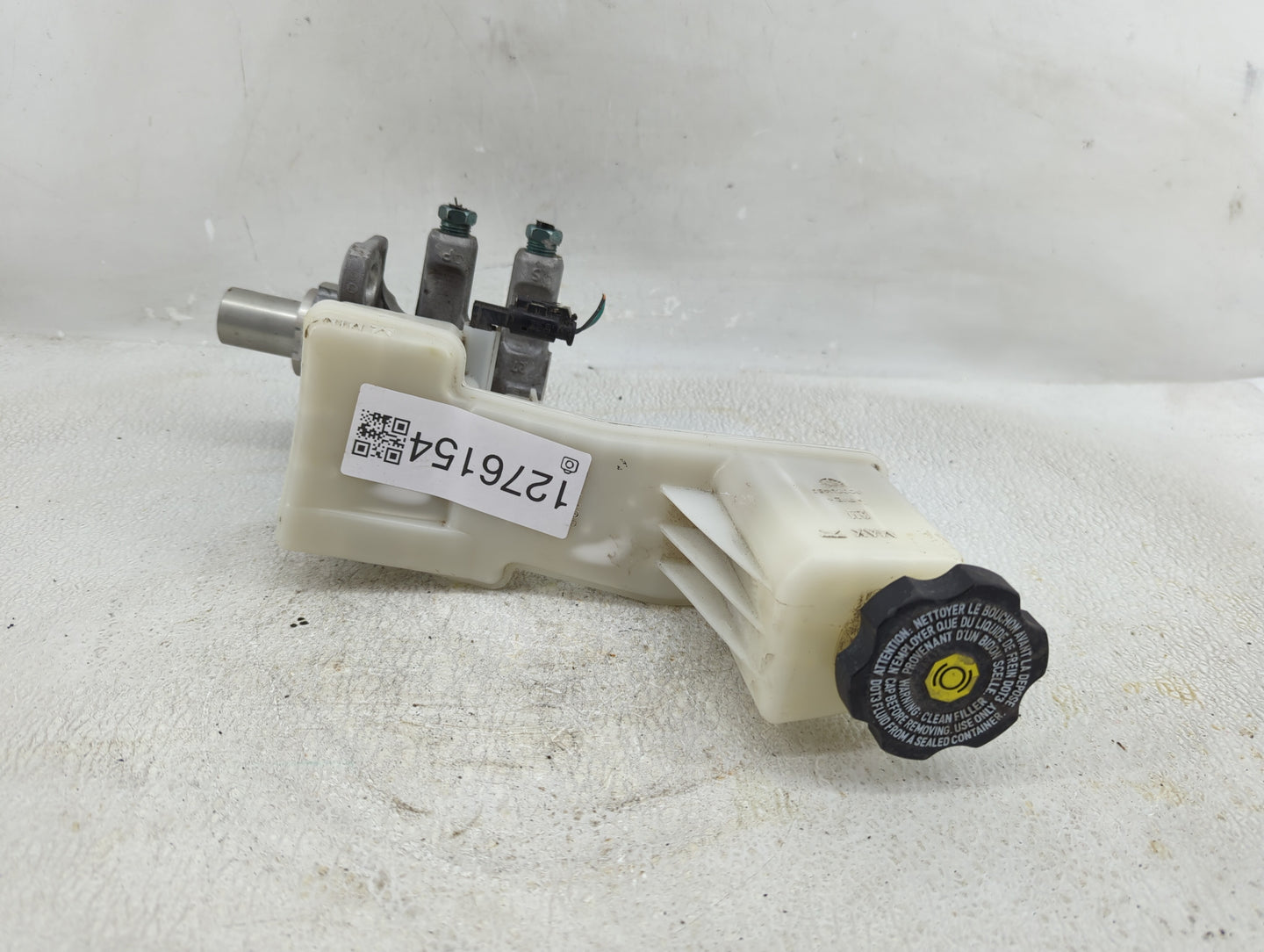 2020-2022 Gmc Acadia Brake Master Cylinder - Oemusedautoparts1.com