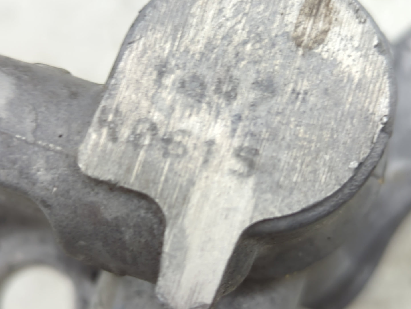 2020-2022 Gmc Acadia Brake Master Cylinder - Oemusedautoparts1.com