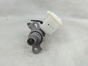 2020-2022 Gmc Acadia Brake Master Cylinder
