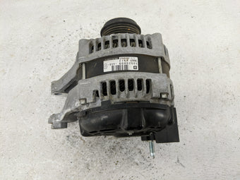 compare product 2017-2022 Gmc Acadia Alternator Replacement Generator Charging Assembly Engine OEM P/N:13520809 13507126 Fits OEM Used Auto Parts