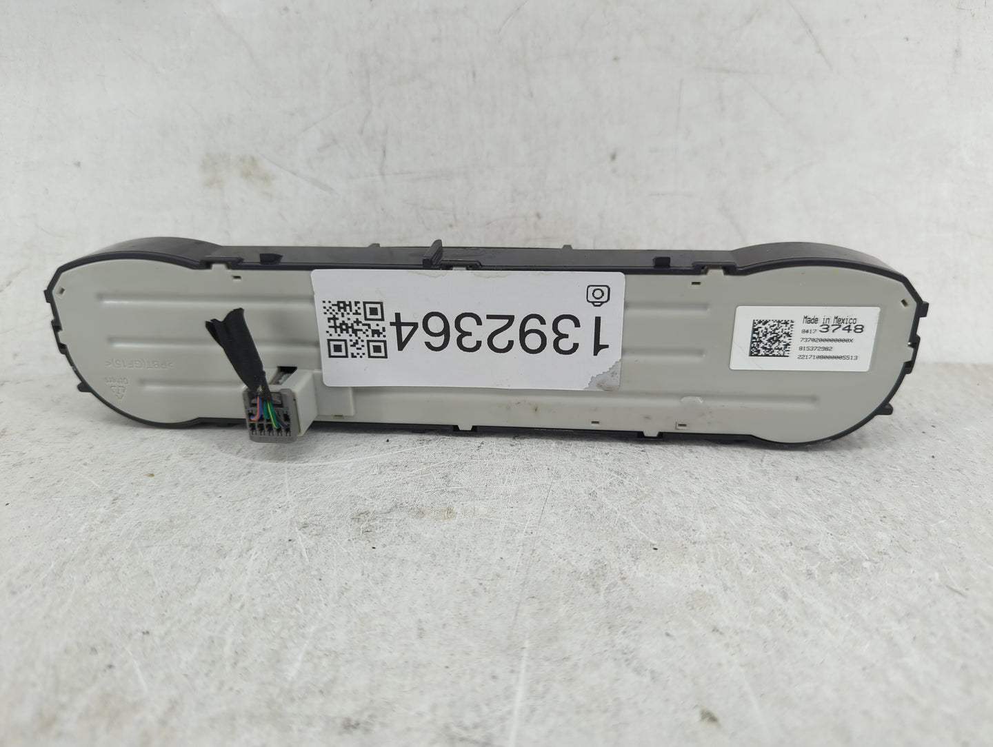 2017-2022 Gmc Acadia Climate Control Module Temperature AC/Heater Replacement P/N:84173748 Fits Fits 2017 2018 2019 2020 202