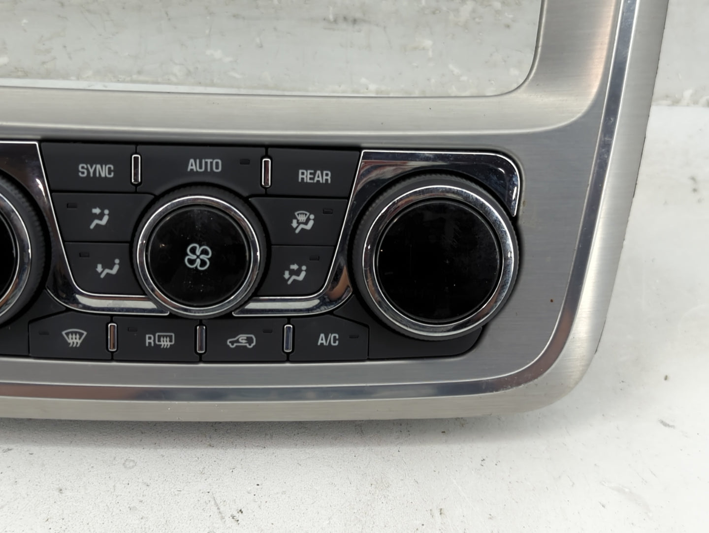 2007-2017 Gmc Acadia Climate Control Module Temperature AC/Heater Replacement P/N:147589501 23251327 Fits OEM Used Auto Part