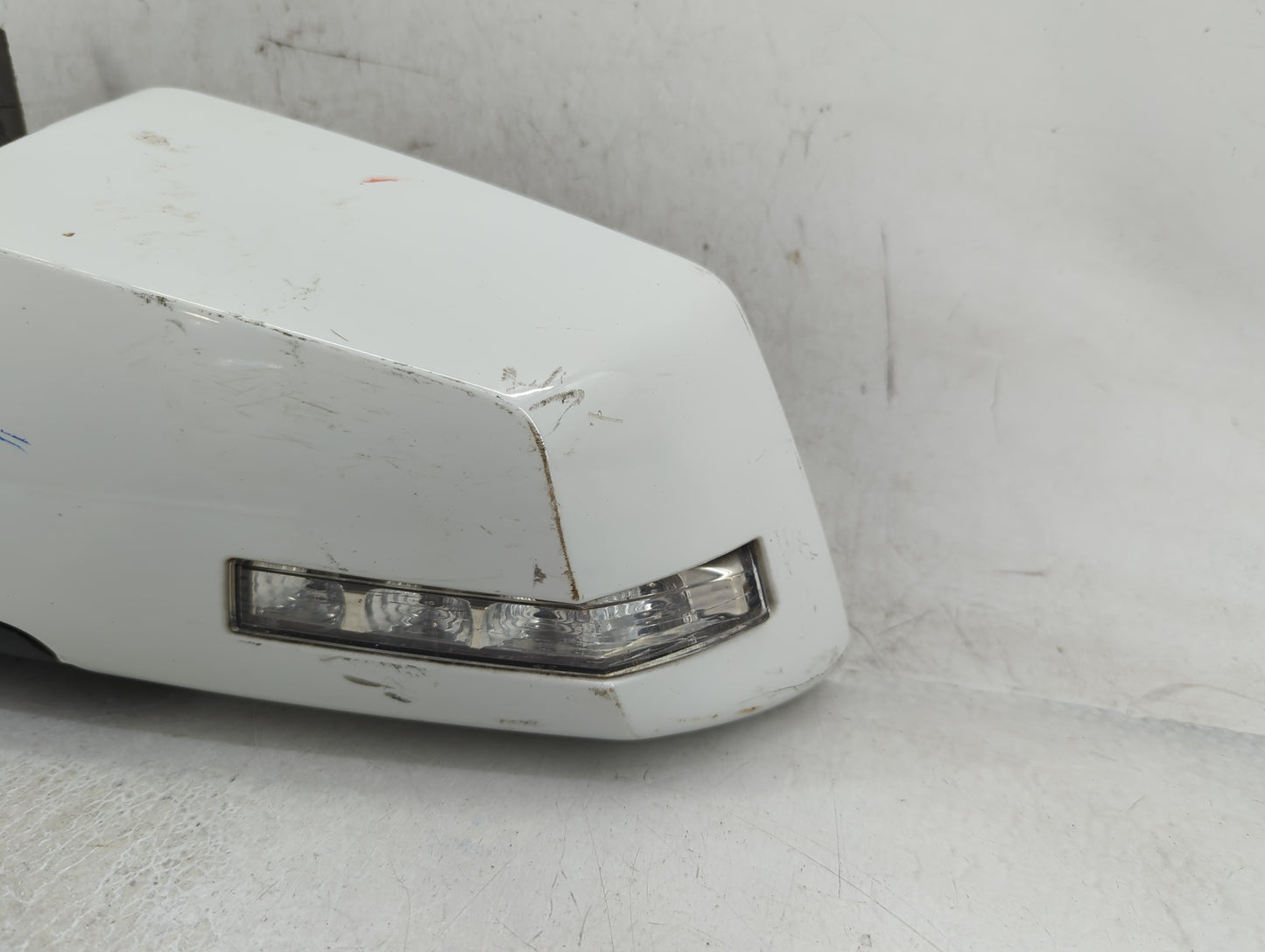 2013-2017 Gmc Acadia Driver Side View Mirror - Left Door Mirror OEM Used - Oemusedautoparts1.com
