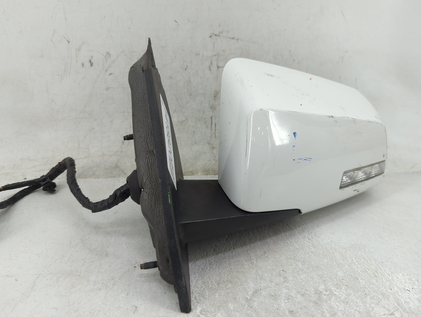 2013-2017 Gmc Acadia Driver Side View Mirror - Left Door Mirror OEM Used - Oemusedautoparts1.com