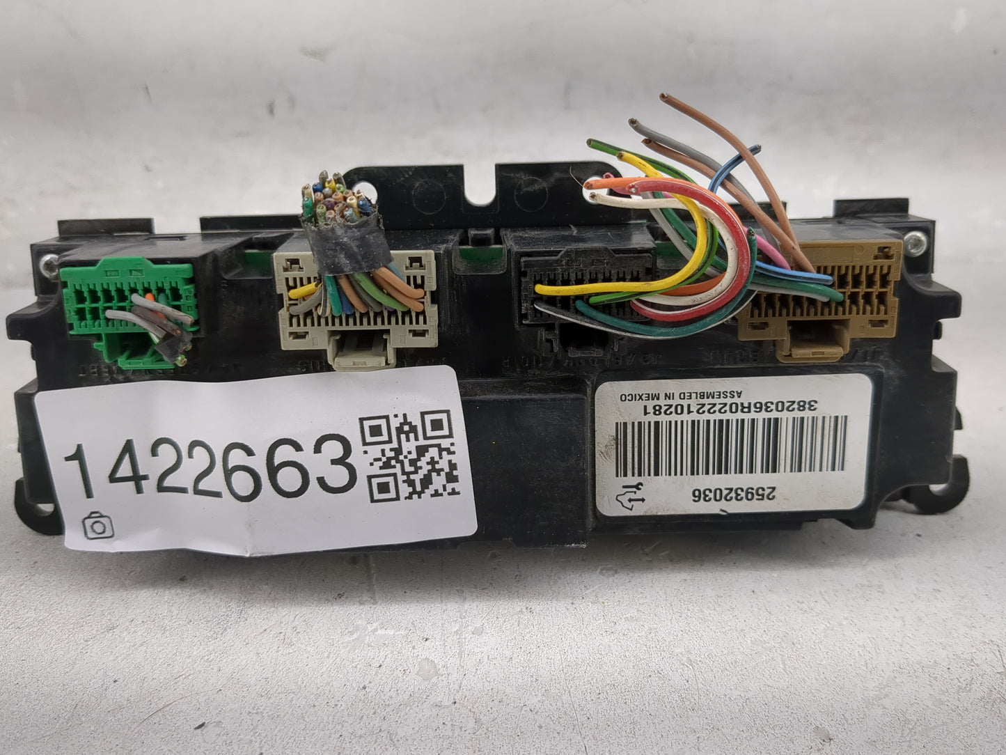 2007-2017 Gmc Acadia Climate Control Module Temperature AC/Heater Replacement P/N:25932036 147589501 Fits OEM Used Auto Part
