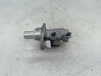 2009-2017 Gmc Acadia Brake Master Cylinder 1422819 - Oemusedautoparts1.com