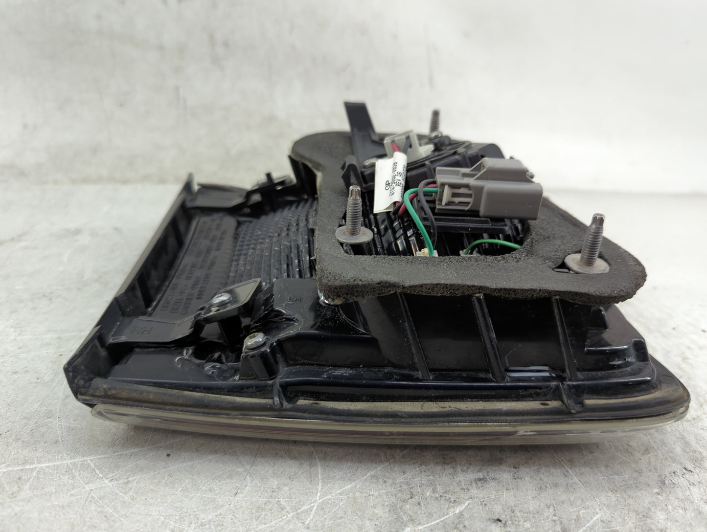 2013-2017 Gmc Acadia Tail Light Assembly Passenger Right OEM P/N:23267344 Fits Fits 2013 2014 2015 2016 2017 OEM Used Auto P