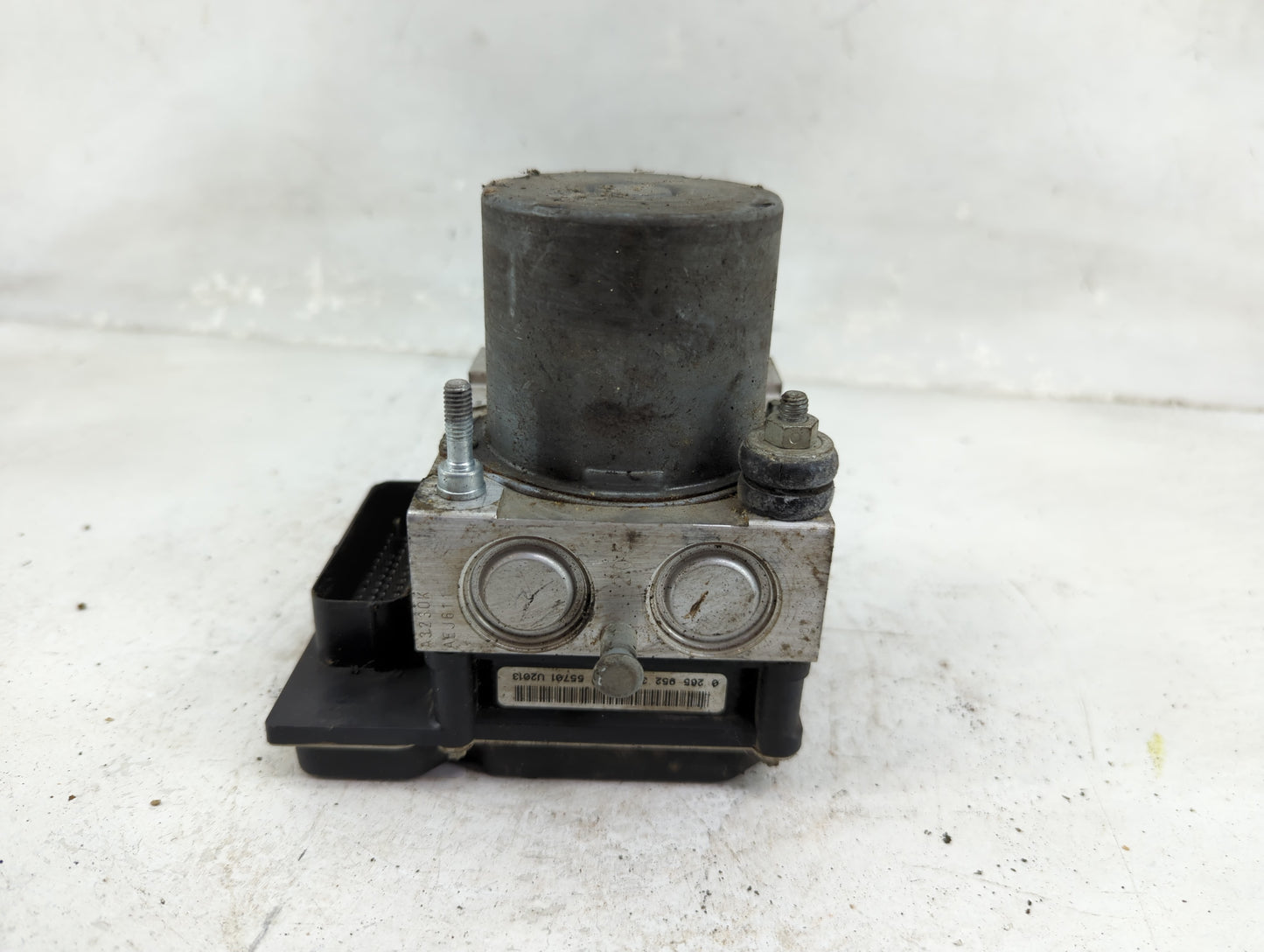 2012-2017 Gmc Acadia ABS Pump Control Module Replacement P/N:23407415 0 265 252 847 Fits Fits 2012 2013 2014 2015 2016 2017 