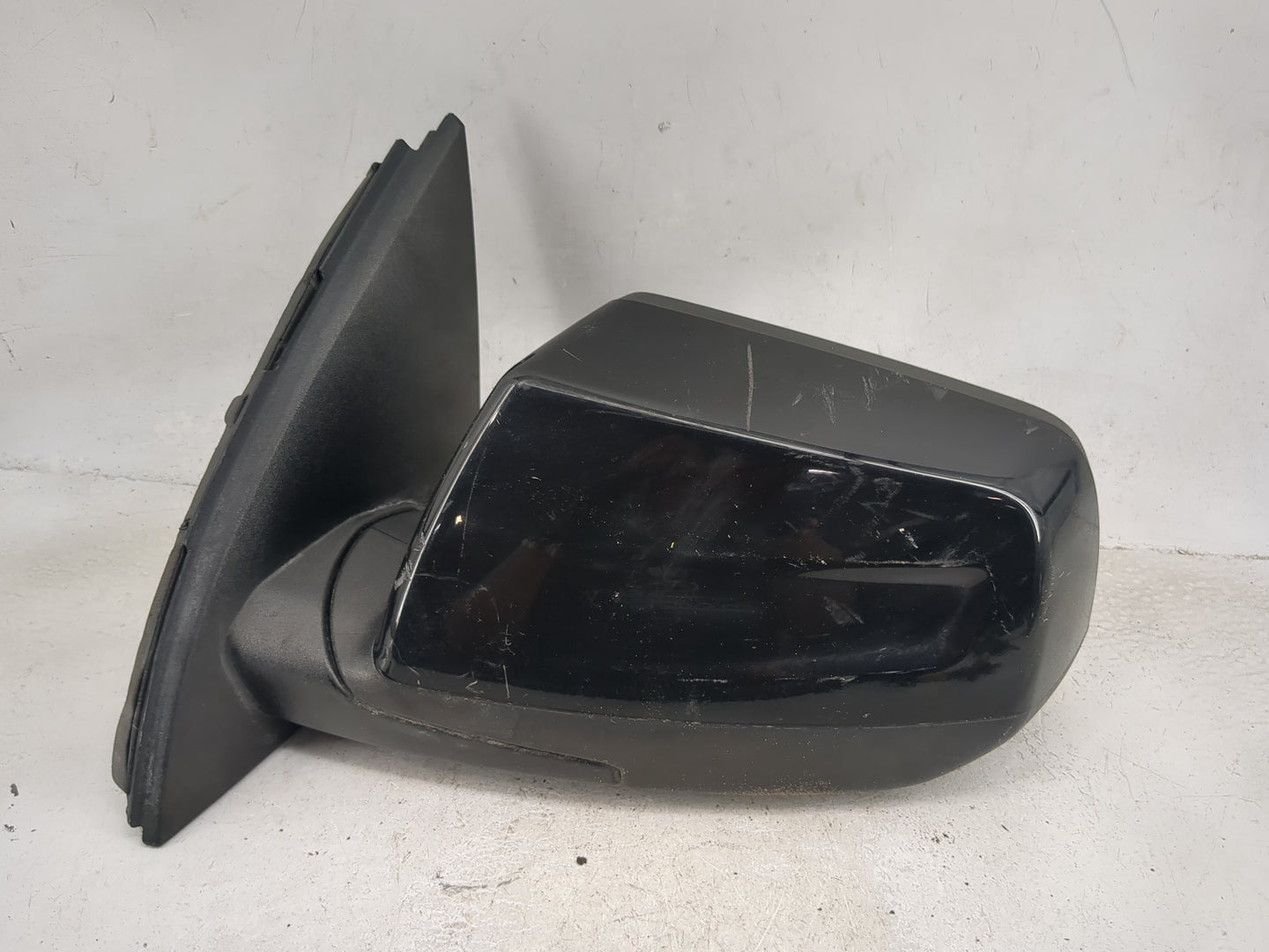2017-2019 Gmc Acadia Driver Side View Mirror - Left Door Mirror OEM Used - Oemusedautoparts1.com
