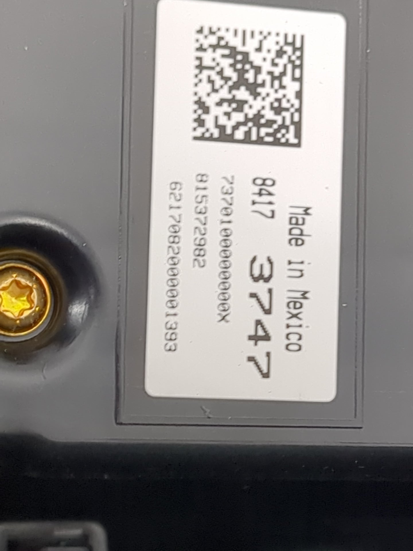 2017 Gmc Acadia Information Display Screen 1492627 - Oemusedautoparts1.com