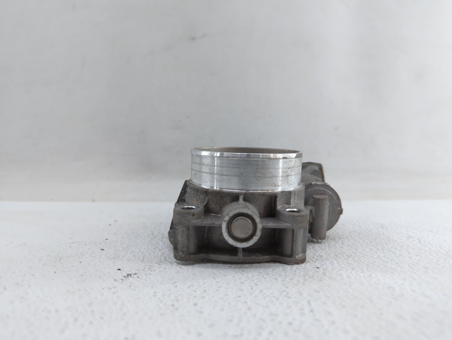 2017-2018 Gmc Acadia Throttle Body P/N:12671014 12648414, 1267 1014 Fits Fits 2016 2017 2018 2019 OEM Used Auto Parts - Oemu