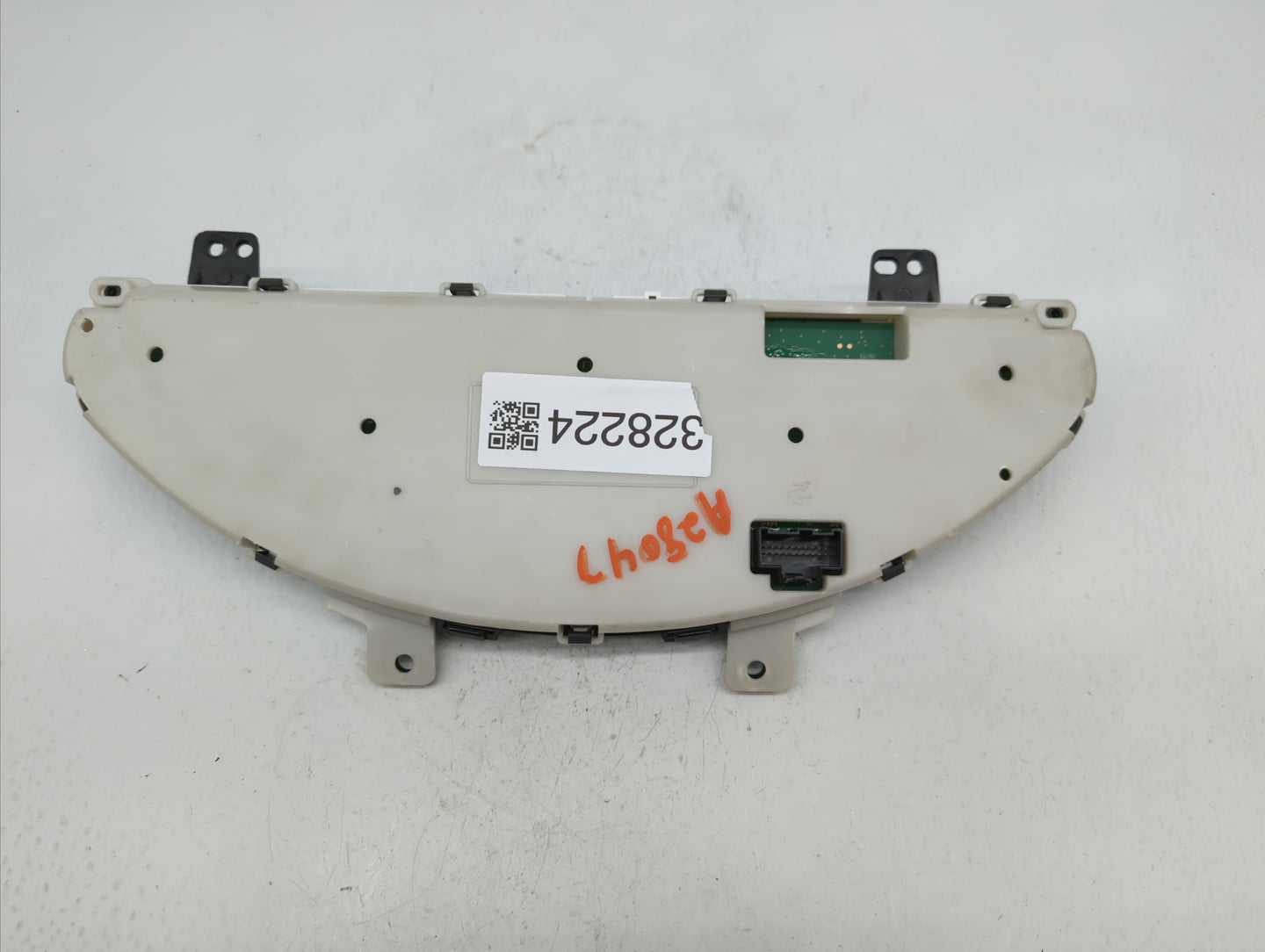 2014-2017 Gmc Acadia Instrument Cluster Speedometer Gauges P/N:23172985 Fits Fits 2014 2015 2016 2017 OEM Used Auto Parts - 