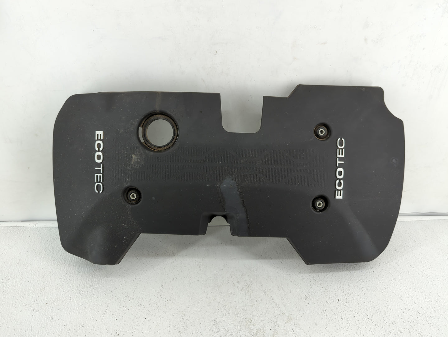 2017 Gmc Acadia Engine Cover Black - Oemusedautoparts1.com