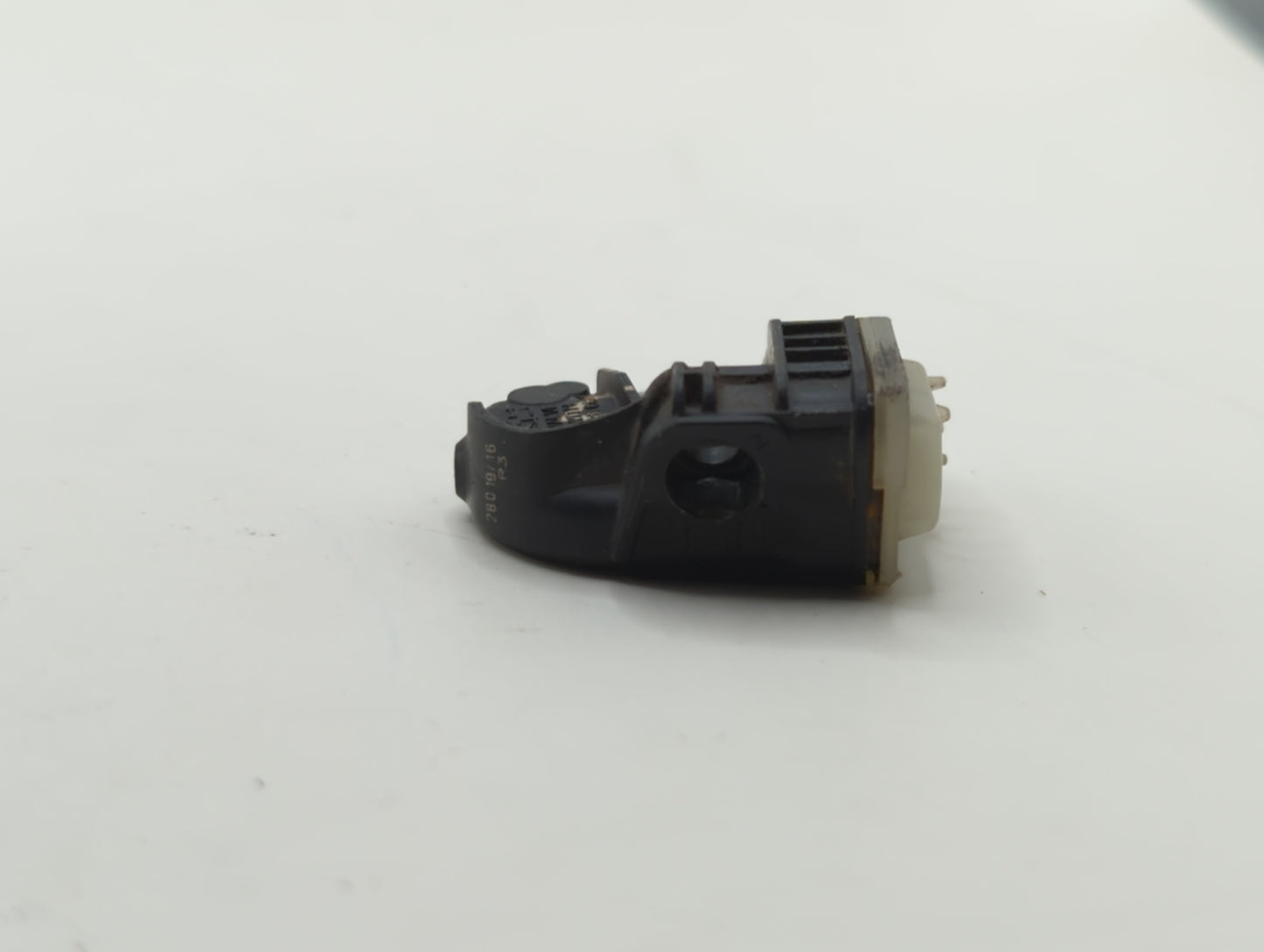 2017 Gmc Acadia Tire Pressure Monitoring System Sensor Tpms - Oemusedautoparts1.com