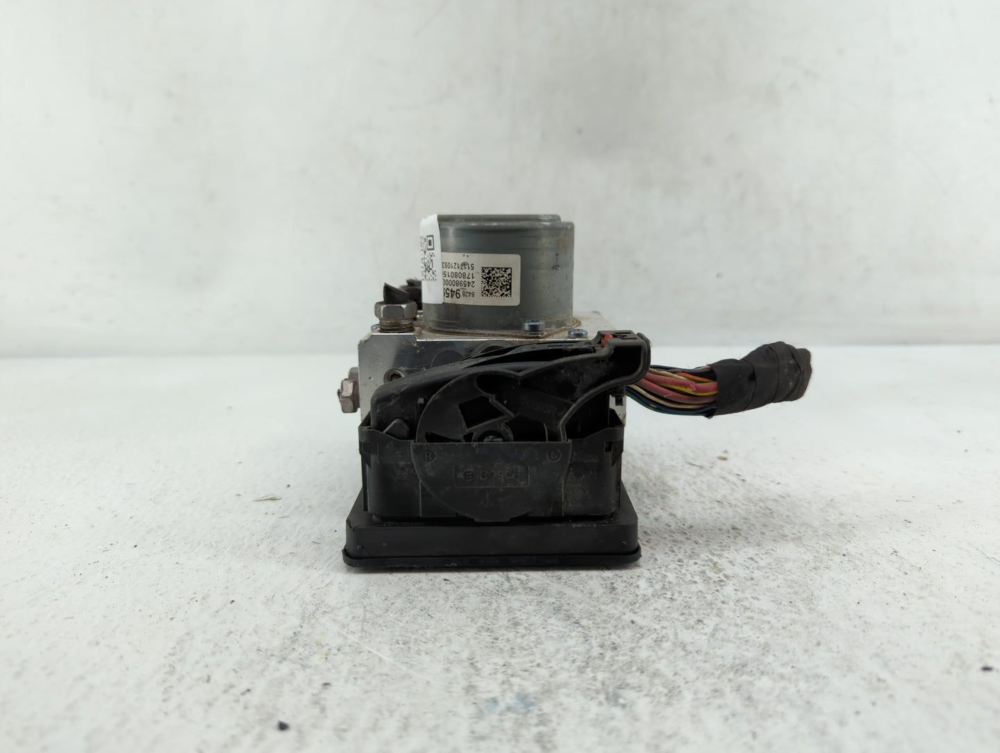 2017 Gmc Acadia ABS Pump Control Module Replacement P/N:84609537 84609546, 84173388 Fits OEM Used Auto Parts - Oemusedautopa