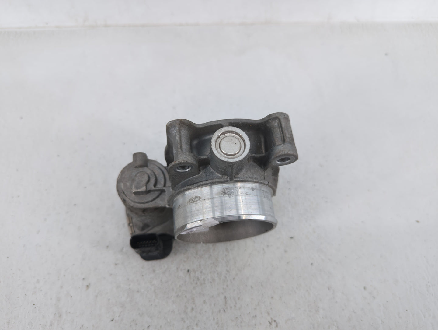 2017-2021 Gmc Acadia Throttle Body P/N:12670839AA 12627217DA Fits Fits 2016 2017 2018 2019 2020 2021 2022 OEM Used Auto Part