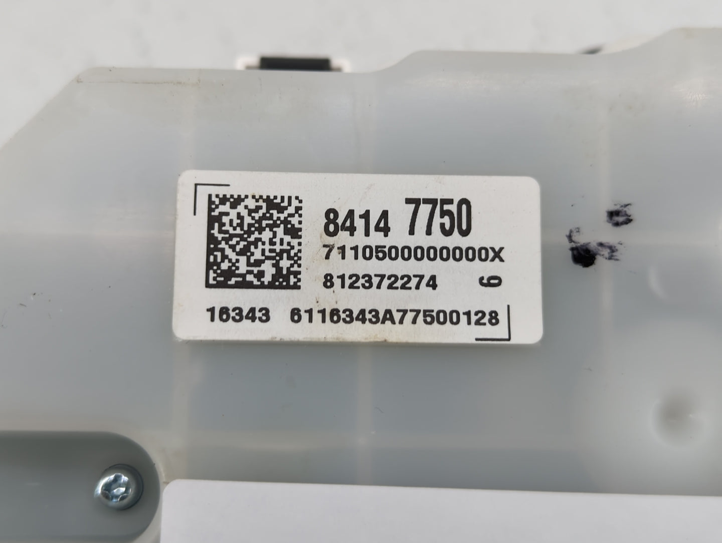 2017 Gmc Acadia Instrument Cluster Speedometer Gauges P/N:84147750 Fits OEM Used Auto Parts - Oemusedautoparts1.com