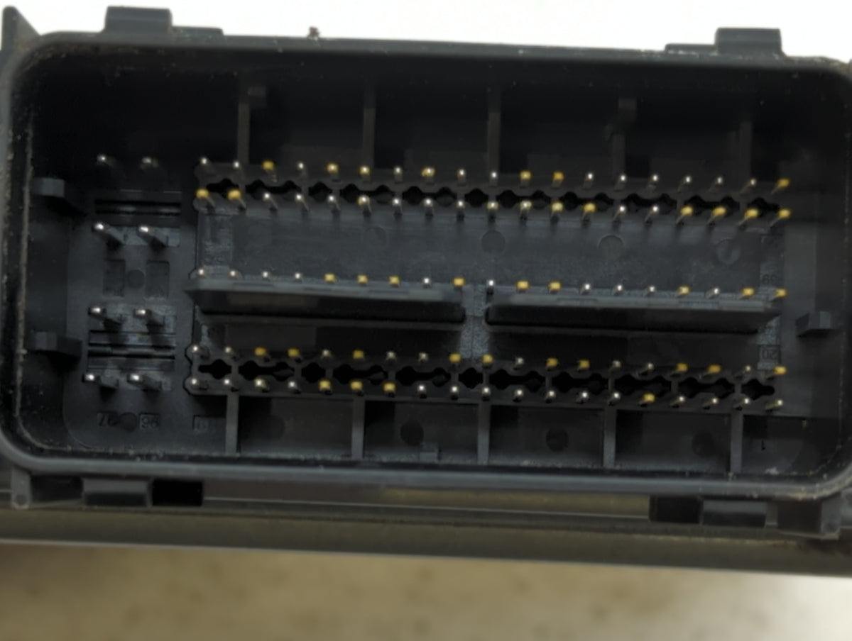 2017 Gmc Acadia PCM Engine Control Computer ECU ECM PCU OEM P/N:GK4A-12A650-GA FL3A-12B684-BEB OEM Used Auto Parts - Oemused