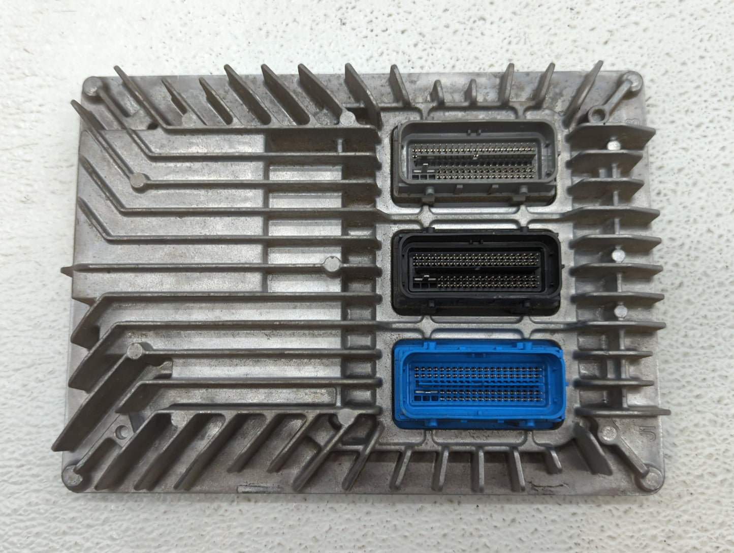 2017 Gmc Acadia PCM Engine Control Computer ECU ECM PCU OEM P/N:12667002 12670801, 12667189 Fits Fits 2018 2019 2020 OEM Use