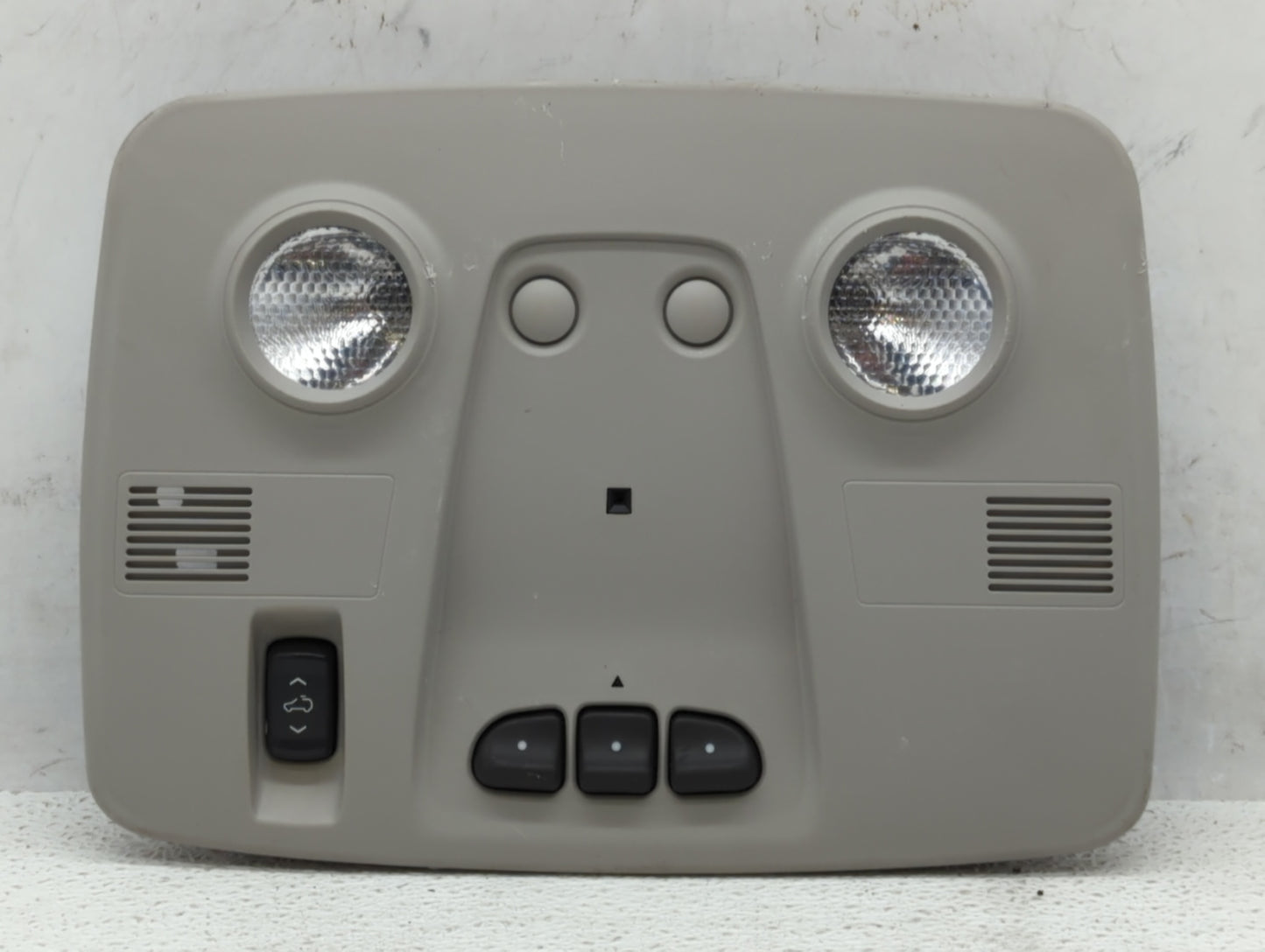 2015-2017 Gmc Acadia Center Floor Console Fits Fits 2015 2016 2017 OEM Used Auto Parts - Oemusedautoparts1.com