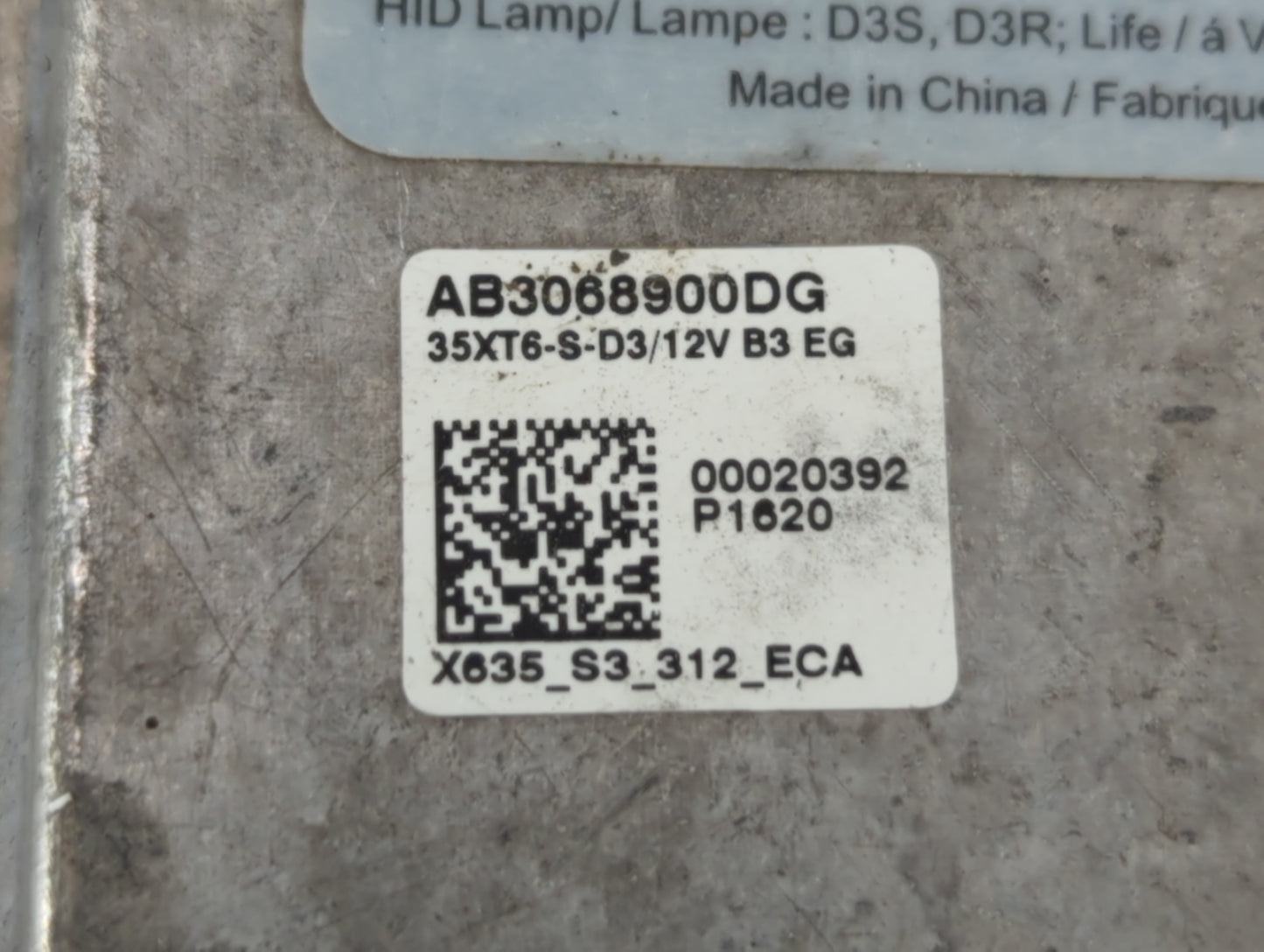 2017-2019 Gmc Acadia Headlight Ballast Head Light - Oemusedautoparts1.com