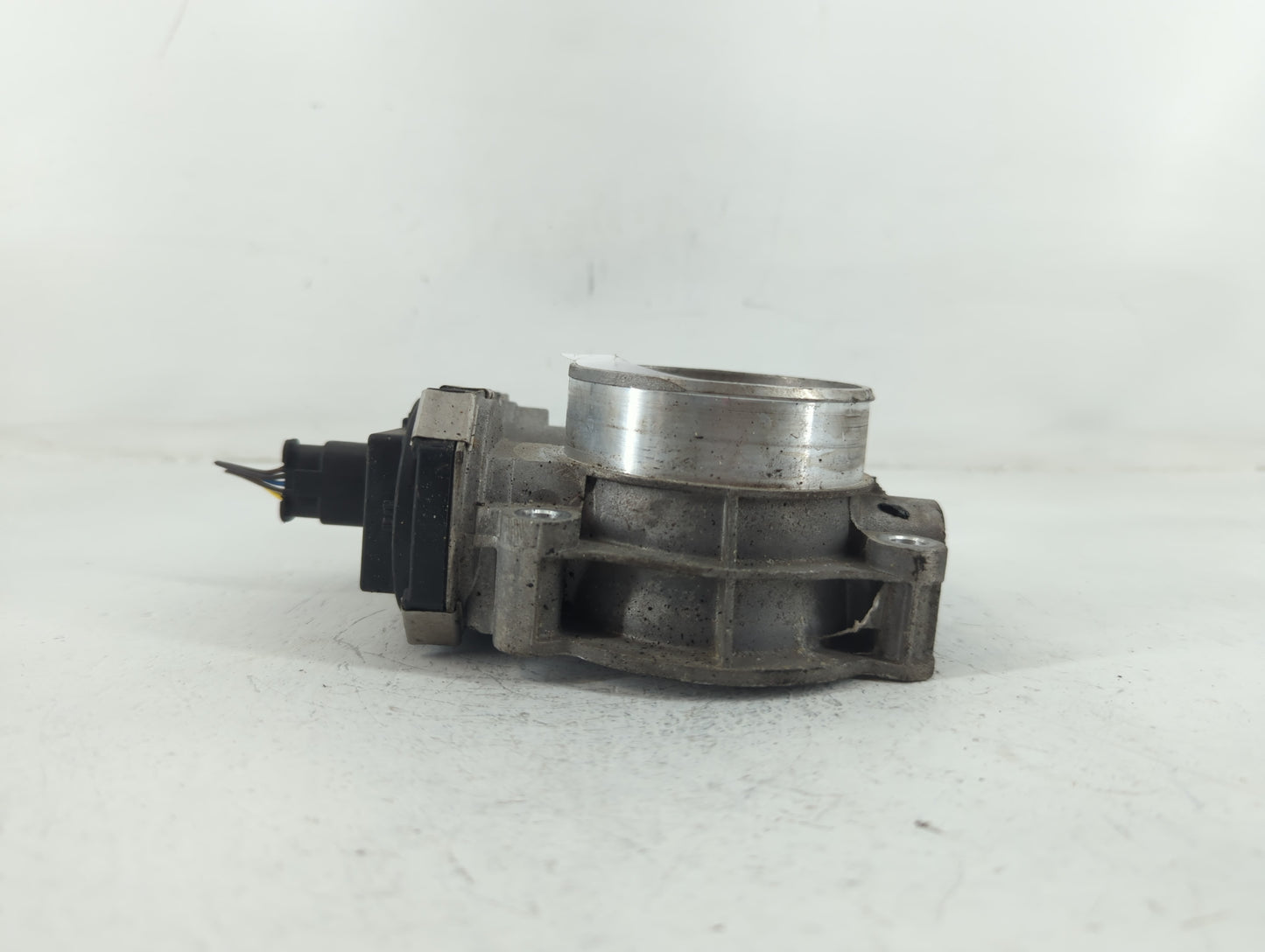 2017-2022 Gmc Acadia Throttle Body P/N:12676296AA Fits Fits 2016 2017 2018 2019 2020 2021 2022 OEM Used Auto Parts - Oemused