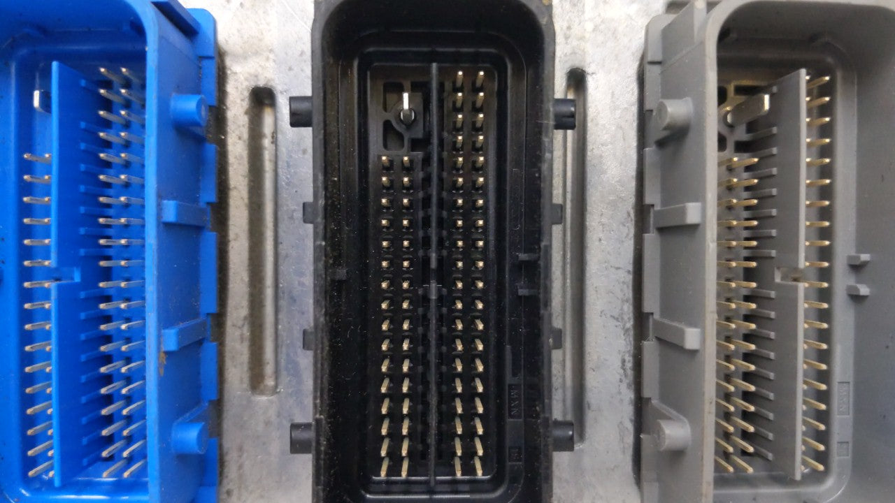 2017-2018 Gmc Acadia PCM Engine Control Computer ECU ECM PCU OEM P/N:12680876 Fits Fits 2017 2018 2019 OEM Used Auto Parts -