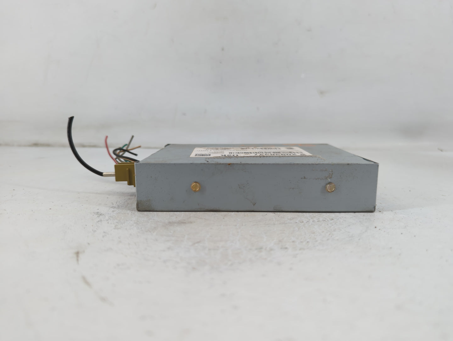 2017-2019 Gmc Acadia Body Control Module Bcm Inner Cabin Fuse Box - Oemusedautoparts1.com