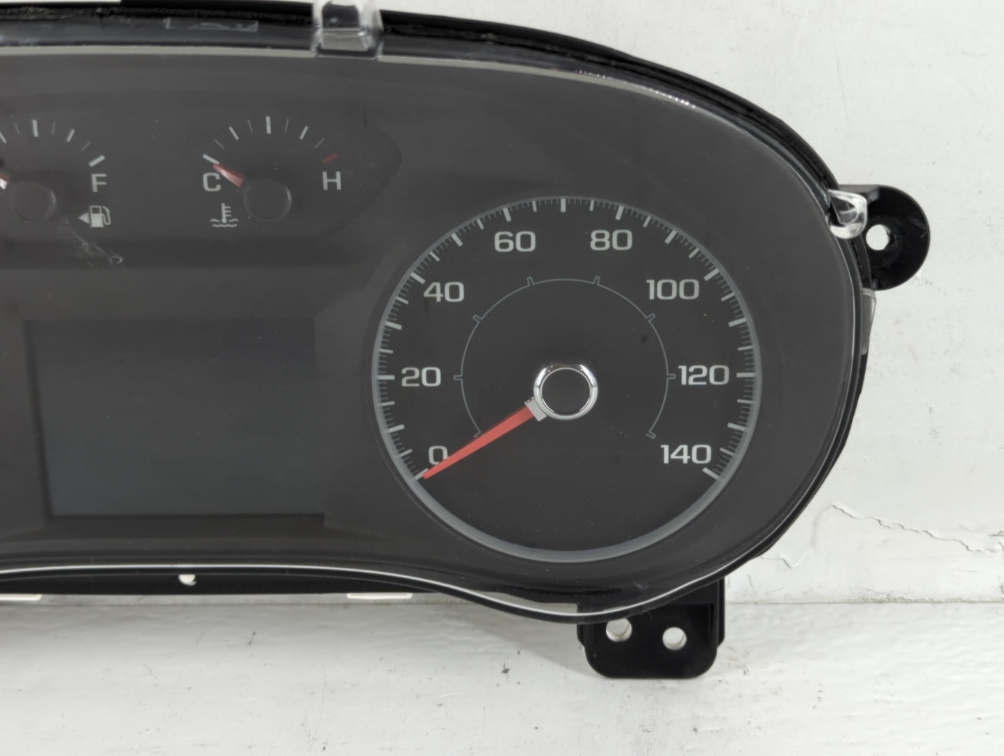 2017 Gmc Acadia Instrument Cluster Speedometer Gauges P/N:84075621 Fits OEM Used Auto Parts - Oemusedautoparts1.com