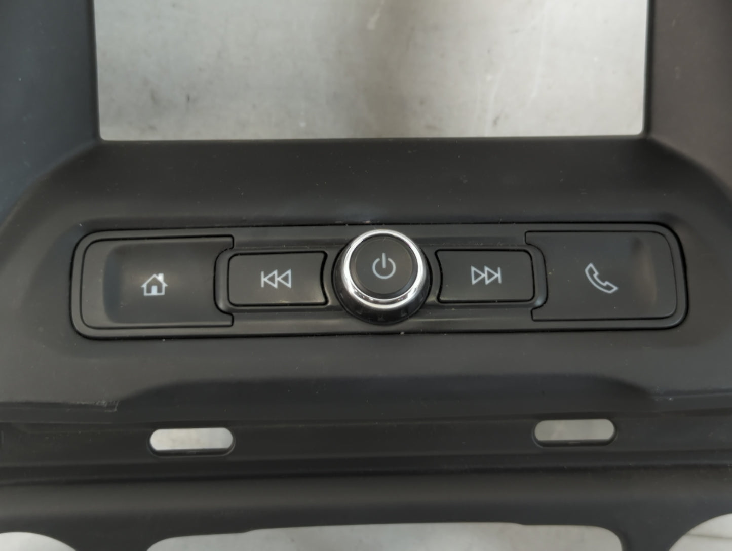 2017 Gmc Acadia Radio AM FM Cd Player Receiver Replacement P/N:42342519 84173747 Fits OEM Used Auto Parts - Oemusedautoparts