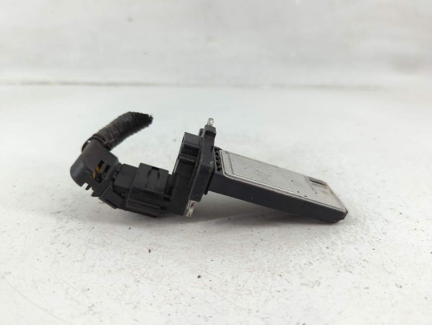 2015-2022 Gmc Canyon Mass Air Flow Meter Maf - Oemusedautoparts1.com