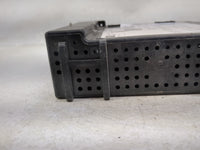 2017 Gmc Canyon Radio AM FM Cd Player Receiver Replacement P/N:84102327 Fits OEM Used Auto Parts - Oemusedautoparts1.com
