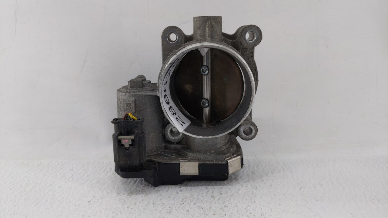 2016-2018 Gmc Canyon Throttle Body P/N:12670839AA Fits Fits 2016 2017 2018 2019 OEM Used Auto Parts - Oemusedautoparts1.com