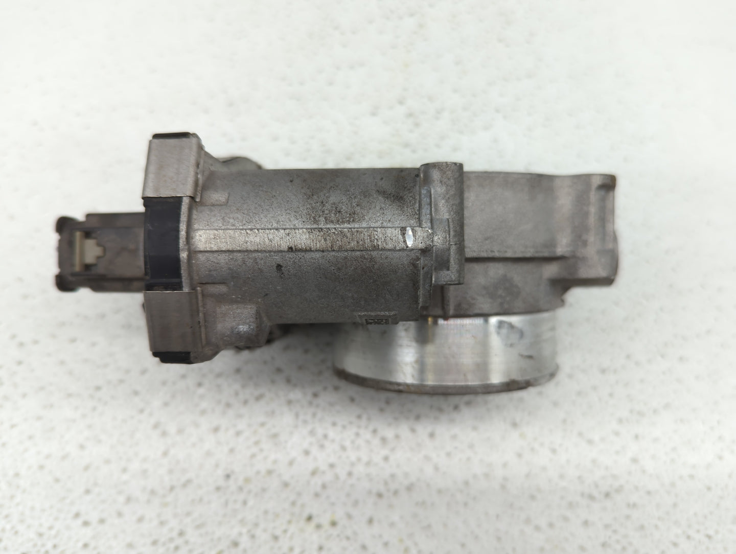 2017-2018 Gmc Canyon Throttle Body P/N:12671014 12648414, 1267 1014 Fits Fits 2016 2017 2018 2019 OEM Used Auto Parts - Oemu