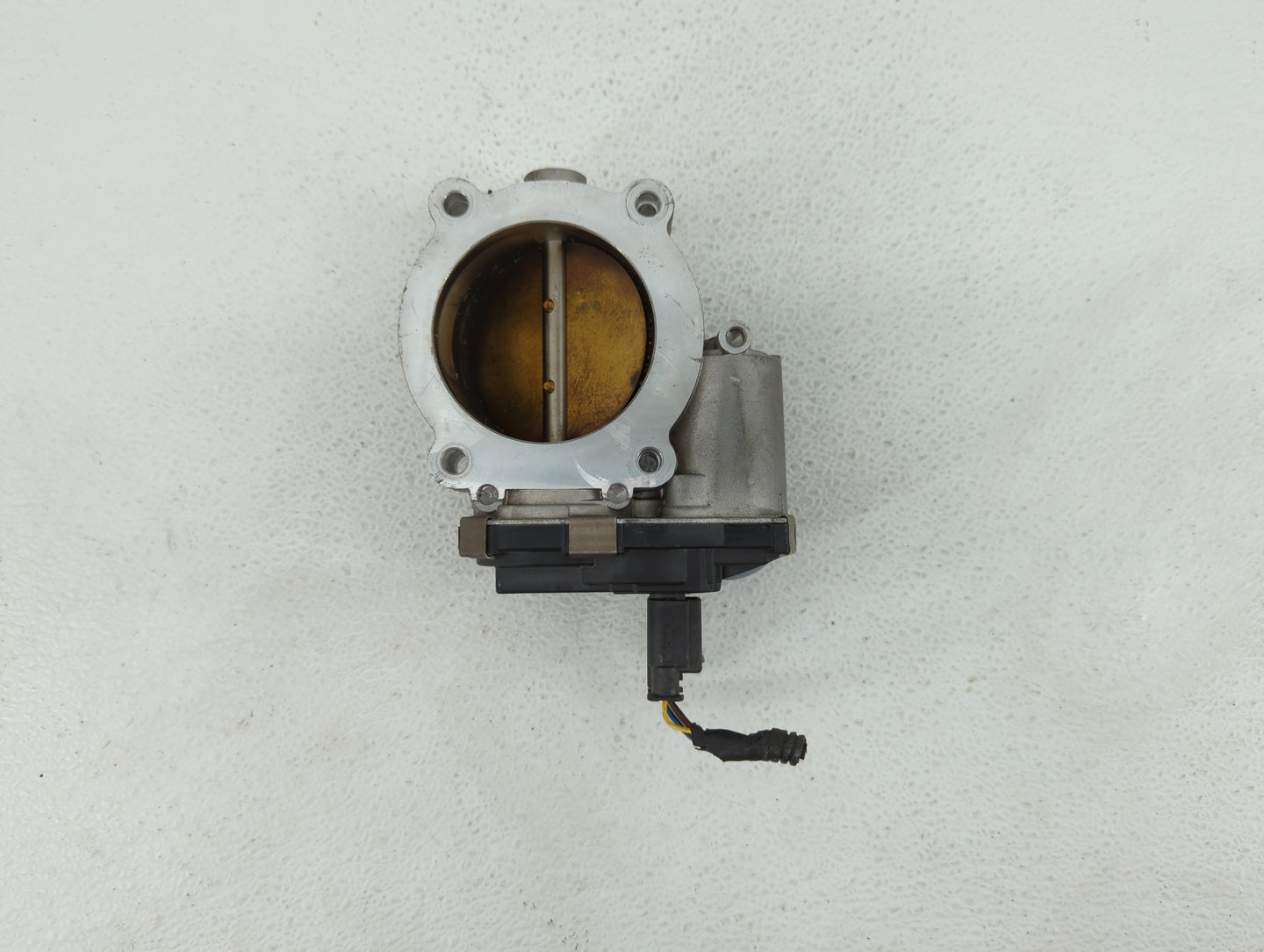 2017-2018 Gmc Canyon Throttle Body P/N:12671014 12648414, 1267 1014 Fits Fits 2016 2017 2018 2019 OEM Used Auto Parts - Oemu