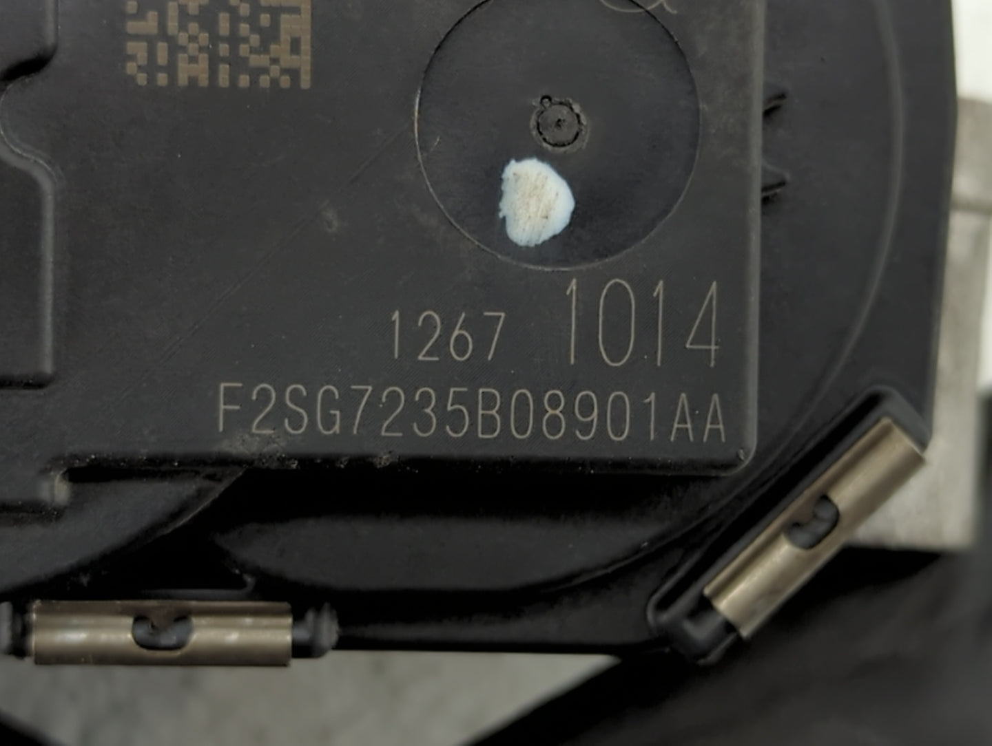 2017-2018 Gmc Canyon Throttle Body P/N:12671014 12648414, 1267 1014 Fits Fits 2016 2017 2018 2019 OEM Used Auto Parts - Oemu