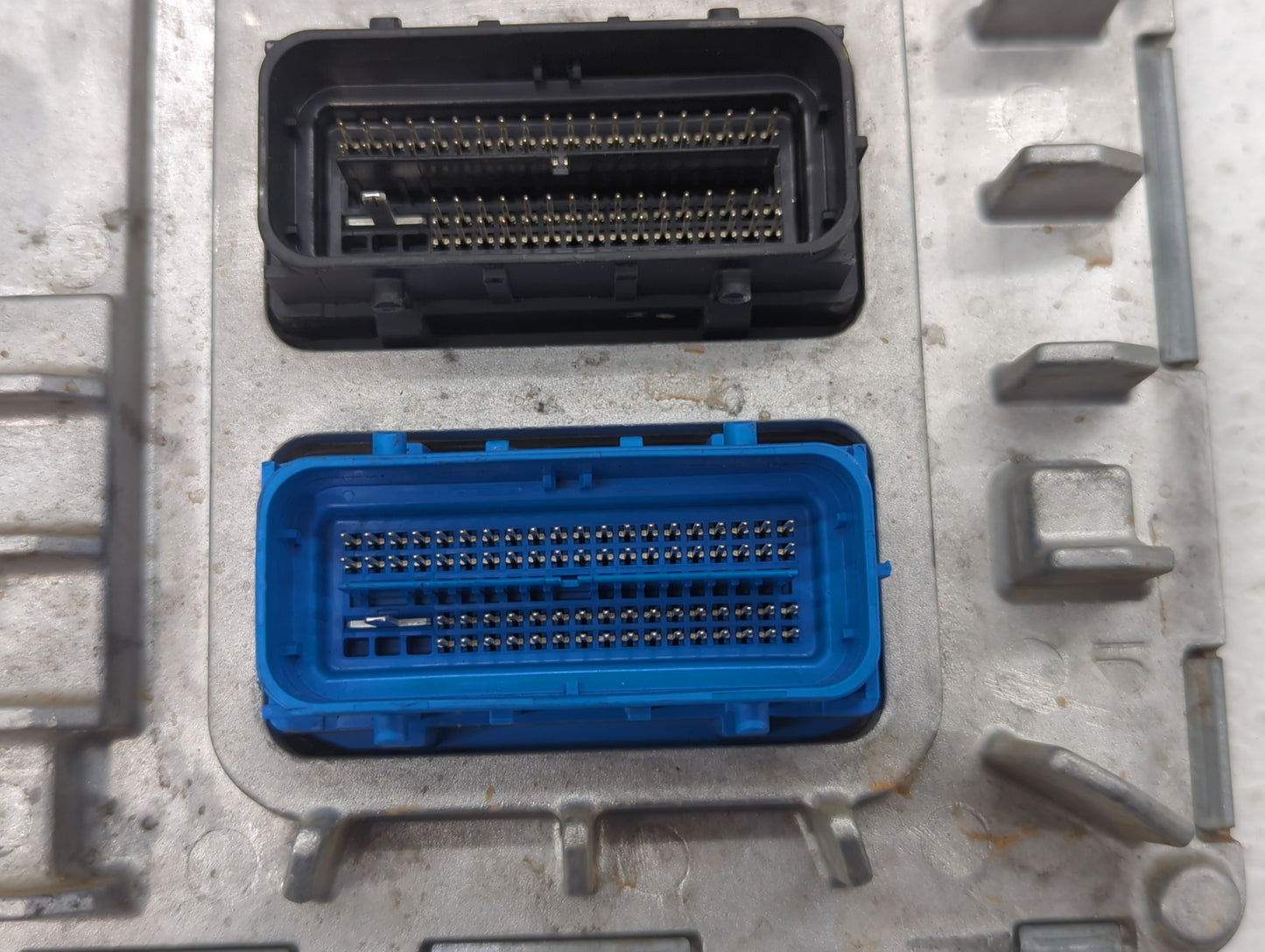 2017-2022 Gmc Canyon PCM Engine Control Computer ECU ECM PCU OEM P/N:12687296 12679078 Fits OEM Used Auto Parts - Oemusedaut