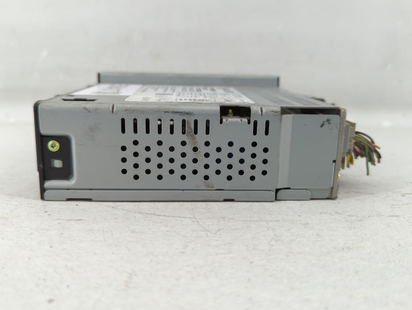 2017 Gmc Canyon Radio AM FM Cd Player Receiver Replacement P/N:42532873 Fits Fits 2018 2019 OEM Used Auto Parts - Oemusedaut