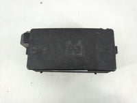 2015-2017 Gmc Canyon Fusebox Fuse Box Panel Relay Module P/N:13 255 300 >PA66-GF14< Fits Fits 2015 2016 2017 2019 OEM Used A