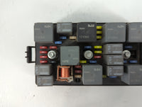 2015-2017 Gmc Canyon Fusebox Fuse Box Panel Relay Module P/N:13 255 300 >PA66-GF14< Fits Fits 2015 2016 2017 2019 OEM Used A