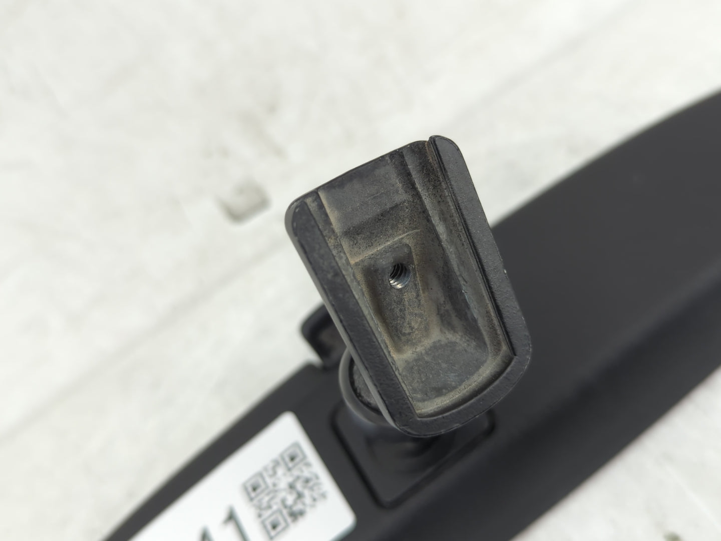 2000-2014 Gmc Savana 1500 Interior Rear View Mirror Replacement OEM Fits OEM Used Auto Parts - Oemusedautoparts1.com